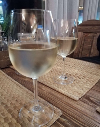 Бокал вина повердит беременной