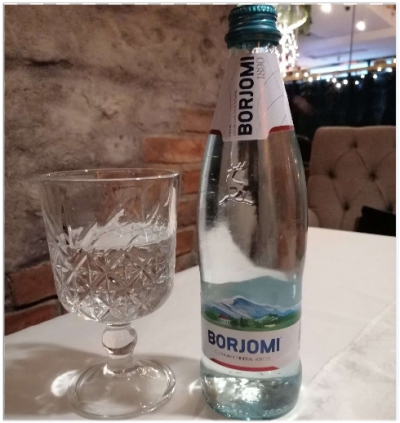 Лечебные свойства  минеральной воды Боржоми